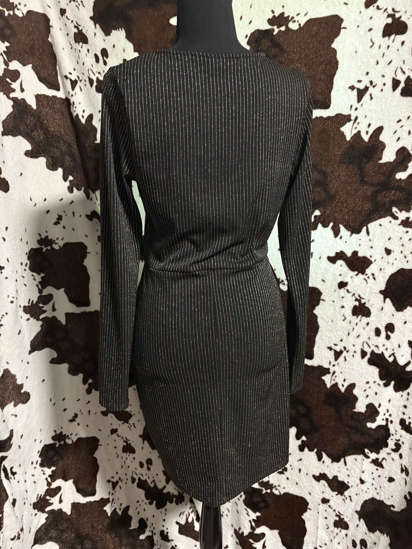 Medium Gold & Black Dress