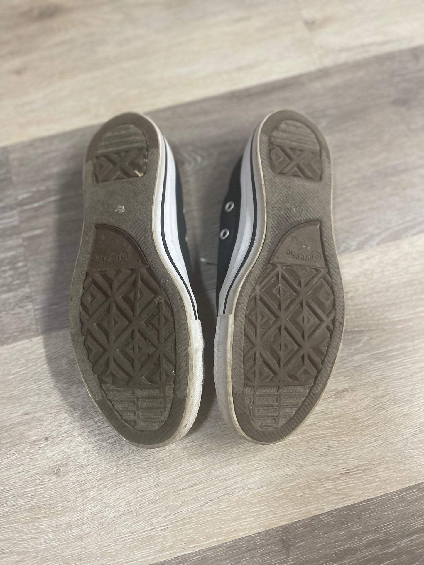 7 Converse Slip On