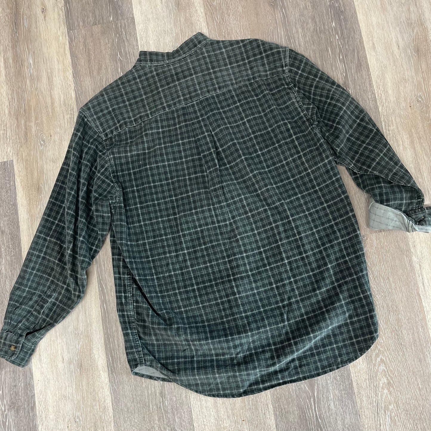 Men’s Medium Eddie Bauer Flannel